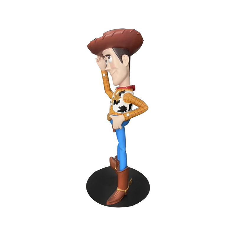 Sheriff Woody glassfiberstatue med realistiske detaljer for utendørs og innendørs dekorasjoner